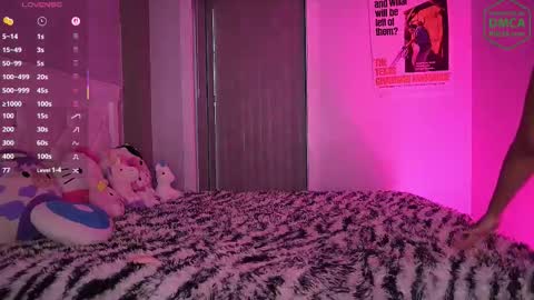 Wicca online show from November 4, 2025, 10:42 pm