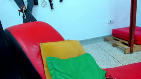 Snapshot of wickedboy_twink chatting on May 15, 2026, 4:03 pm JAISON online show from May 15, 2026, 4:03 pm