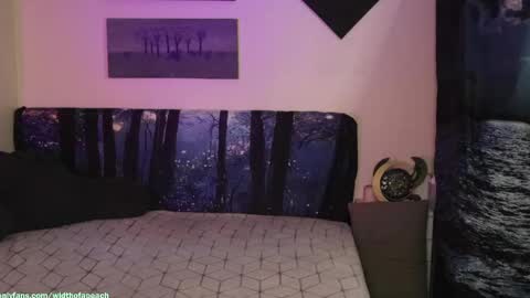 Gretchen  Jimmy online show from September 9, 2025, 4:01 am