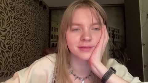 wild_secret online show from March 26, 2026, 6:35 pm