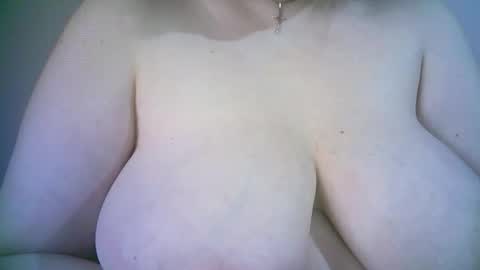 wild_tonya online show from March 2, 2026, 1:18 pm