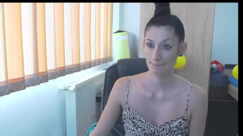 Bea online show from November 16, 2025, 10:32 am