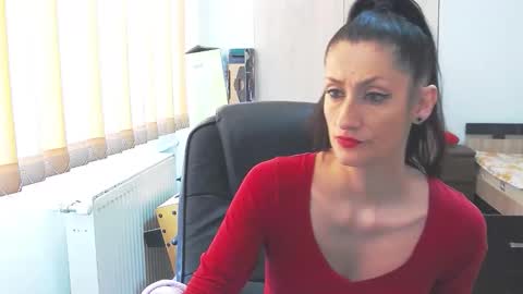 Snapshot of wildbea23 chatting on February 24, 2026, 8:56 am Bea online show from February 24, 2026, 8:56 am