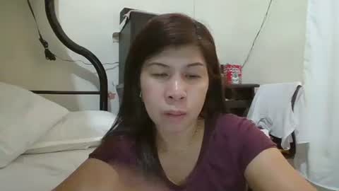 Snapshot of wildbrownchick69 chatting on February 20, 2025, 8:39 am WildChick online show from February 20, 2025, 8:39 am