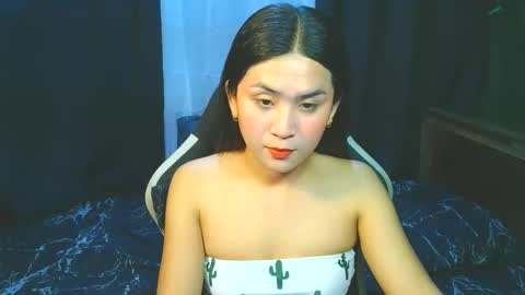wildhot_francine4uxxx online show from February 4, 2026, 10:21 am