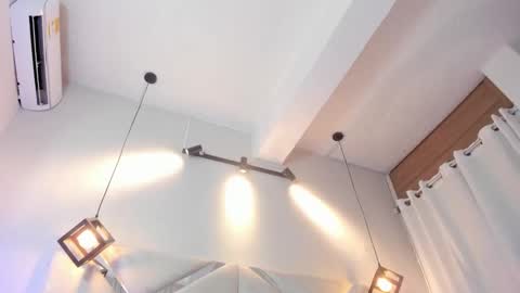 Snapshot of wildkiitty chatting on March 25, 2026, 4:51 am Kitty online show from March 25, 2026, 4:51 am