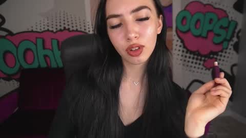 Snapshot of wildkittenx_ chatting on September 16, 2025, 5:52 am Alena online show from September 16, 2025, 5:52 am