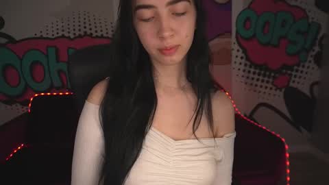 Snapshot of wildkittenx_ chatting on September 20, 2025, 5:41 am Alena online show from September 20, 2025, 5:41 am