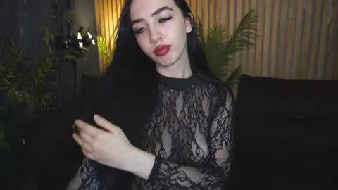 Snapshot of wildkittenx_ chatting on October 13, 2025, 12:38 pm Alena online show from October 13, 2025, 12:38 pm