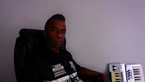 wildnight007 online show from May 25, 2026, 11:55 pm
