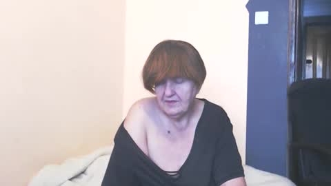 WildRedCat online show from October 3, 2025, 10:56 am