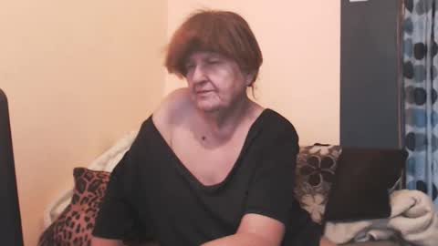 WildRedCat online show from May 12, 2026, 4:15 pm