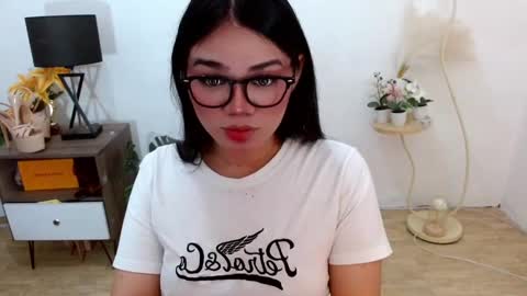 Snapshot of wildsavagelucy chatting on February 28, 2025, 8:09 am Ms Lucy online show from February 28, 2025, 8:09 am