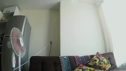 Wild Strawberry online show from March 2, 2025, 10:38 pm