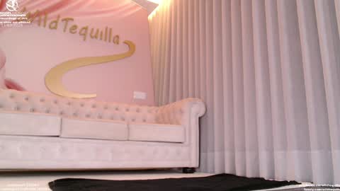 Lili online show from March 11, 2026, 7:53 pm