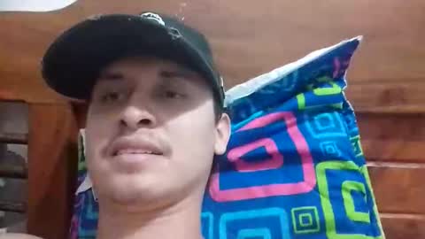 wilian77 online show from April 15, 2026, 7:43 pm