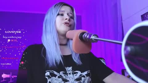 Snapshot of will_vand0m chatting on February 19, 2025, 7:27 pm Your virtual girlfriend online show from February 19, 2025, 7:27 pm