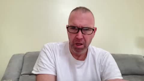 Snapshot of william_zooker chatting on February 10, 2025, 2:05 pm Zooker online show from February 10, 2025, 2:05 pm