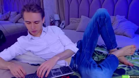 Snapshot of williamdyson chatting on October 13, 2025, 3:17 am William online show from October 13, 2025, 3:17 am