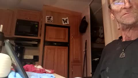 williamgrantham555 online show from March 9, 2026, 7:12 am