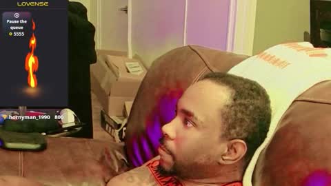 YaBoyTJ online show from November 24, 2025, 12:05 pm