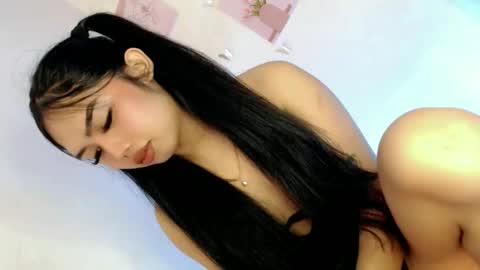 LE XI online show from February 20, 2026, 8:53 pm