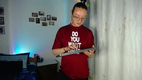 willmonkey online show from February 15, 2026, 7:51 am