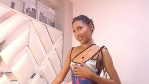 luna online show from April 16, 2026, 2:07 pm