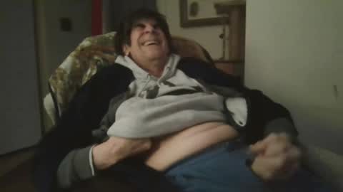 willtie26 online show from February 17, 2025, 1:15 am