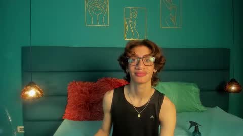 willturneer online show from March 25, 2026, 4:40 am