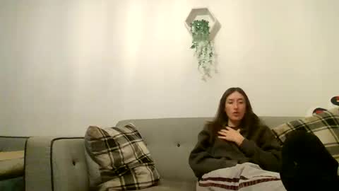 Snapshot of willy_est_95 chatting on November 24, 2025, 2:00 am willy_est_95 online show from November 24, 2025, 2:00 am