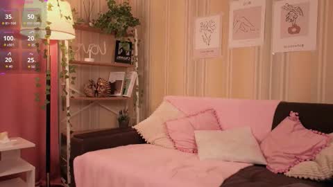 Winaria online show from September 14, 2025, 4:33 am