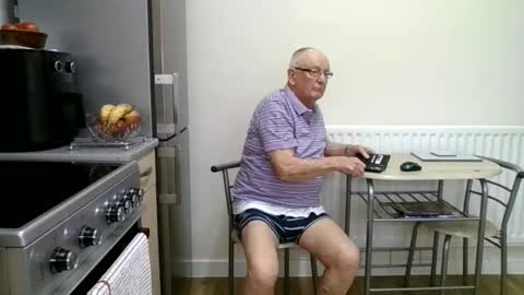 windy19391a online show from February 10, 2026, 11:25 am