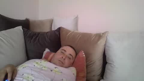 winston1982q online show from April 13, 2026, 6:41 am