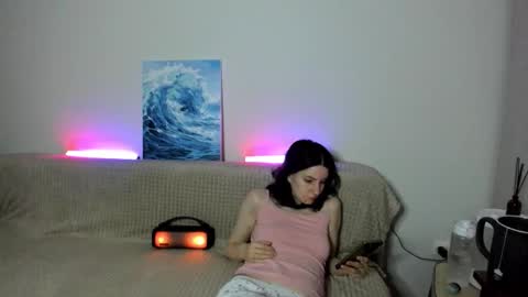 Vika online show from December 1, 2025, 2:11 pm