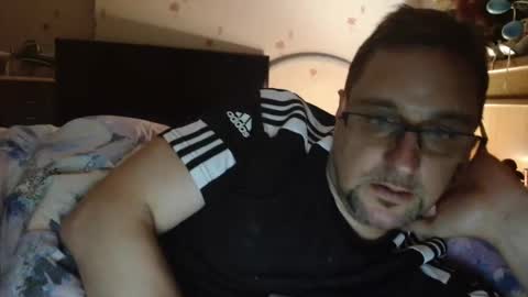 Snapshot of wirzwei8883 chatting on December 18, 2024, 7:19 pm Dirty online show from December 18, 2024, 7:19 pm