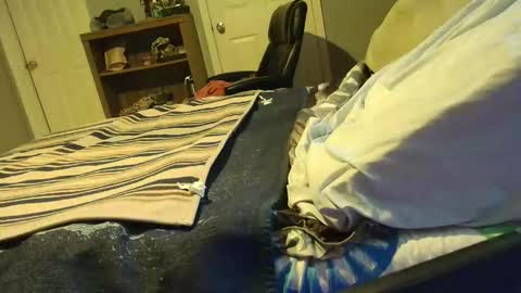 witchbitchmommy online show from April 12, 2026, 11:26 am