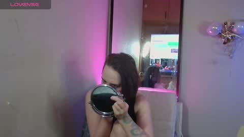 Snapshot of witchmooon chatting on March 5, 2025, 2:25 am Kiara online show from March 5, 2025, 2:25 am