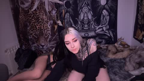 witchshadows online show from January 16, 2025, 6:59 pm