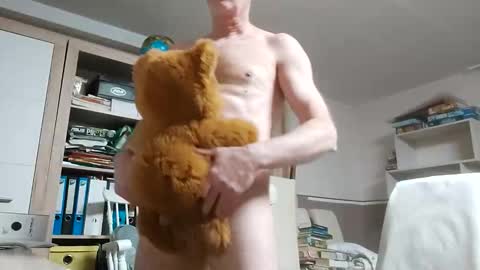 wittzel online show from March 28, 2026, 1:22 pm