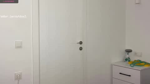 Wlademar online show from February 12, 2025, 1:19 am