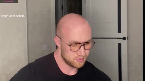 Wlademar online show from October 21, 2025, 2:18 pm