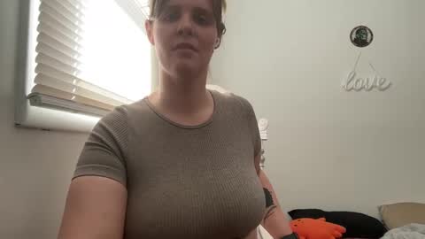 Snapshot of wldntulik2no chatting on January 9, 2025, 4:49 pm Moth online show from January 9, 2025, 4:49 pm