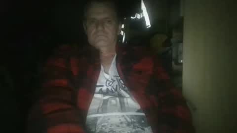 wohnung_at online show from January 25, 2025, 6:35 pm