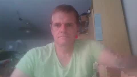 wohnung_at online show from January 29, 2025, 2:53 pm