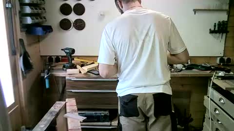 wolf021221 online show from September 15, 2025, 11:21 am