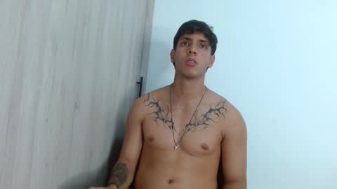 wolf_light online show from December 13, 2025, 11:32 pm