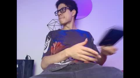  W O L F  online show from October 24, 2025, 11:39 am