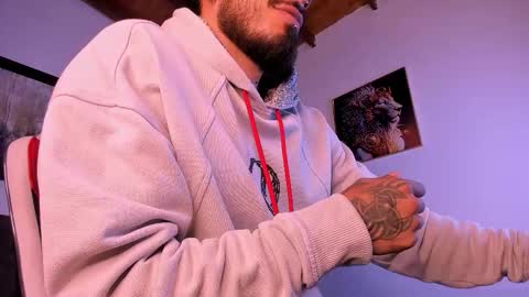 Snapshot of wolferatus chatting on October 31, 2025, 3:13 pm wolferatus online show from October 31, 2025, 3:13 pm