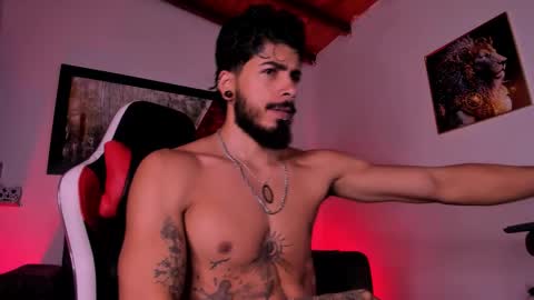 Snapshot of wolferatus chatting on December 15, 2025, 1:32 am wolferatus online show from December 15, 2025, 1:32 am